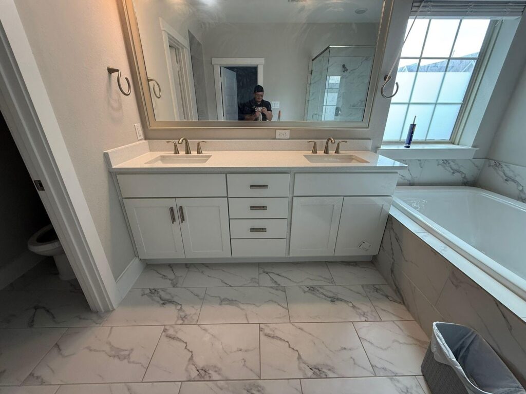 How to Spot a Bathroom Remodeling Contractor Who Truly Cares About Quality How to Spot a Bathroom Remodeling Contractor Who Truly Cares About Quality