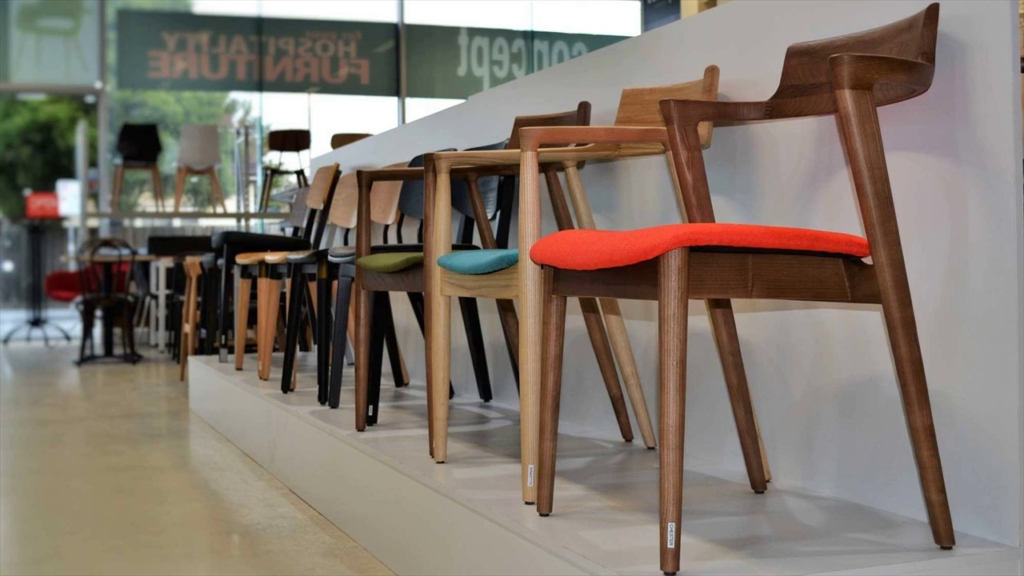 WHY IS ERGONOMIC IMPORTANT IN RESTAURANTS CHAIR DESIGN WHY IS ERGONOMIC IMPORTANT IN RESTAURANTS CHAIR DESIGN